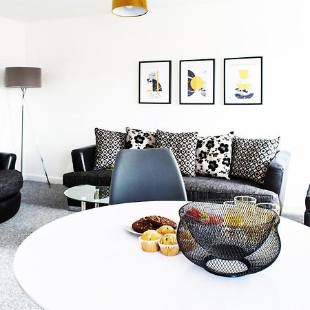 2 Bedroom Apartment Leamington Spa Hosted By Golden Key Lillington  외부 사진