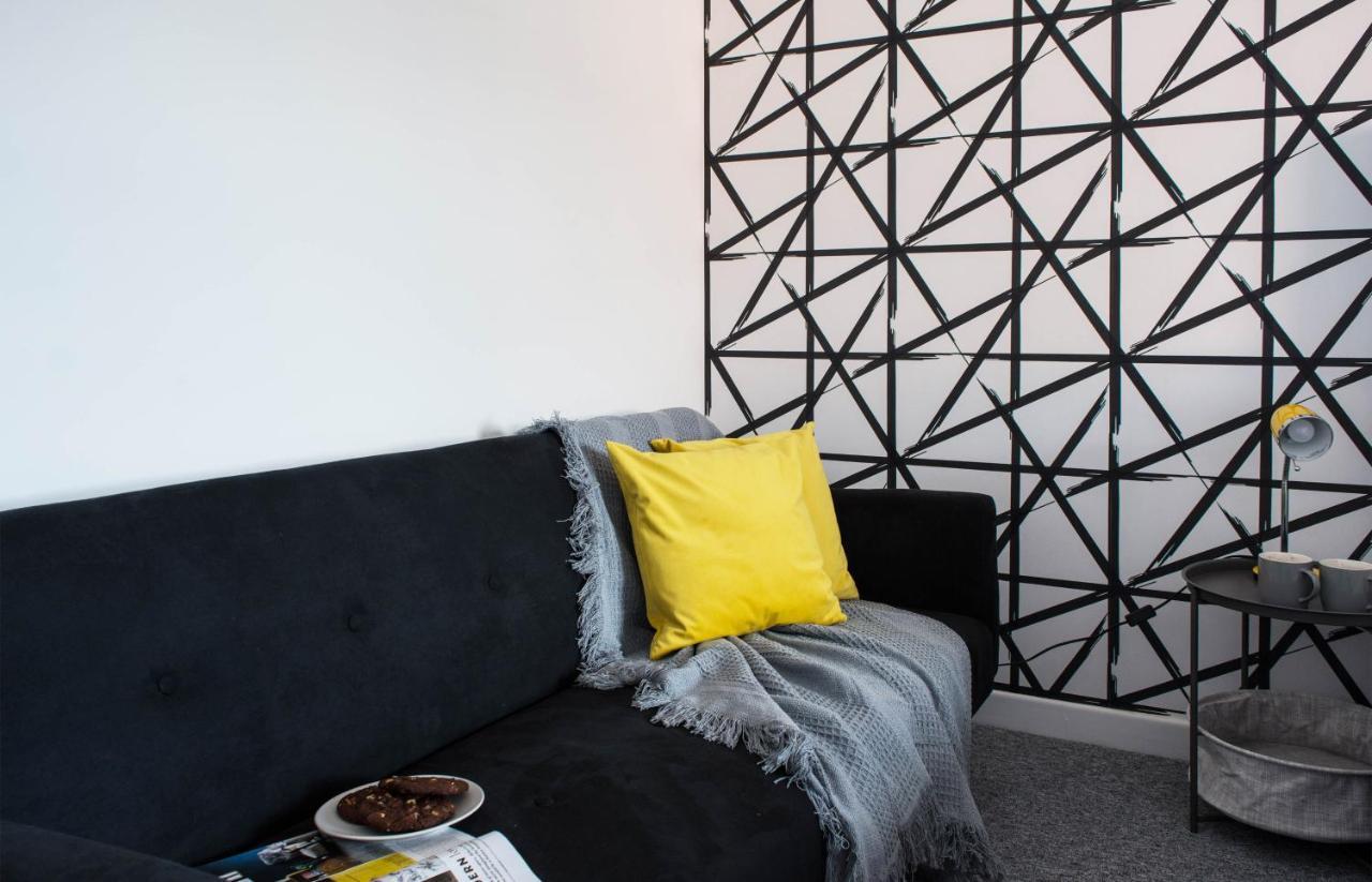 2 Bedroom Apartment Leamington Spa Hosted By Golden Key Lillington  외부 사진