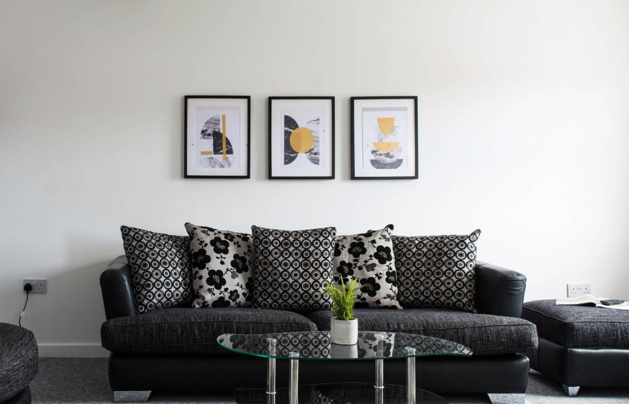 2 Bedroom Apartment Leamington Spa Hosted By Golden Key Lillington  외부 사진